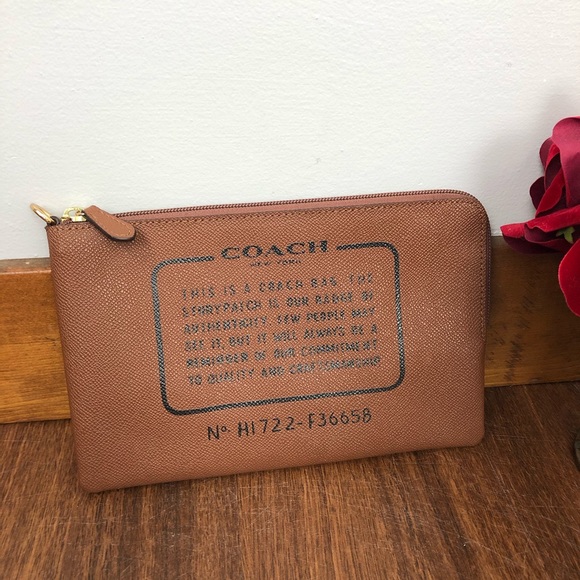 Coach Handbags - Coach Brown Pebbled Leather Travel Pouch